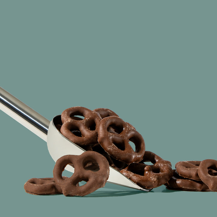 Milk Chocolate Pretzels (5oz)